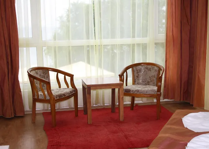 Iris Beach Hotel