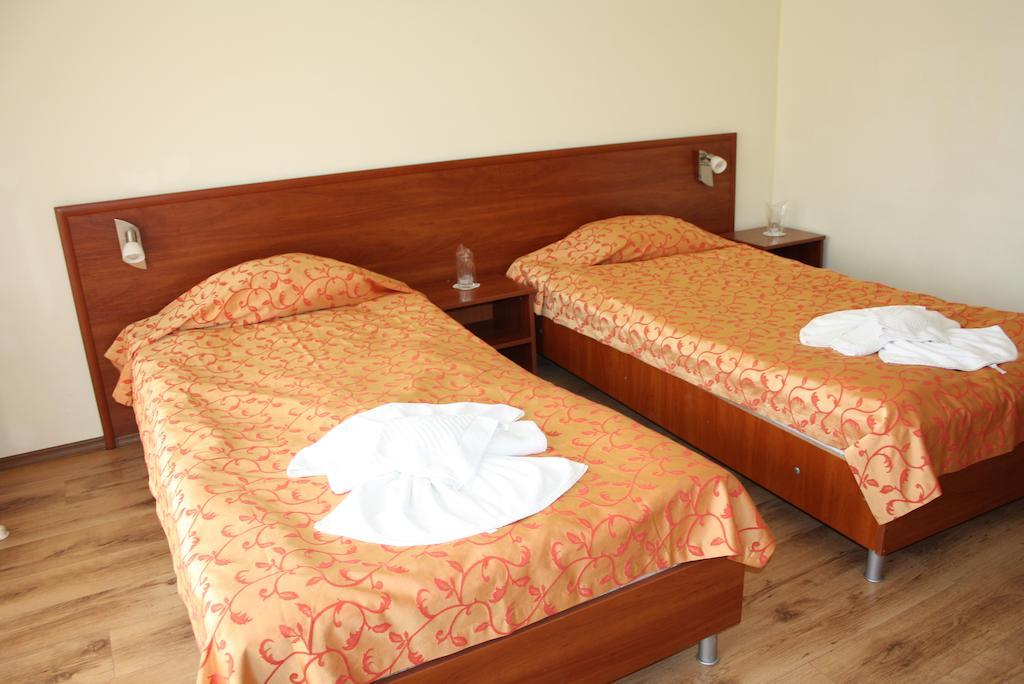 Hotel Iris