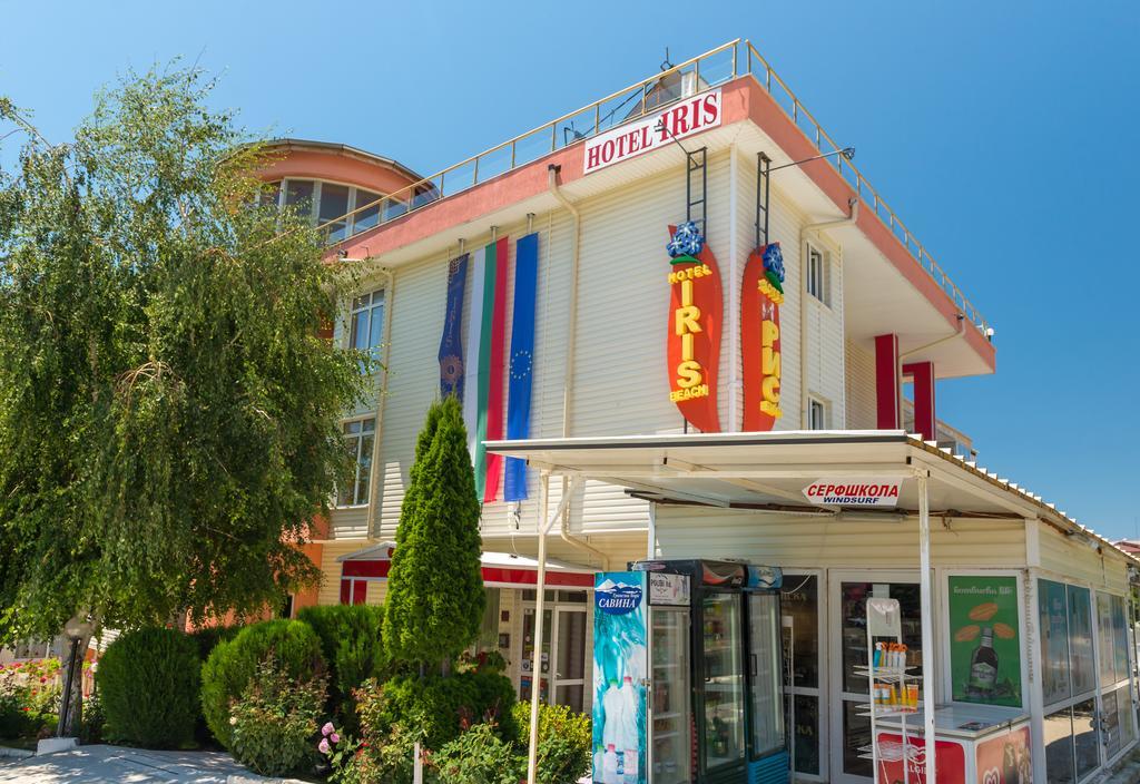 Iris Hotel 3*